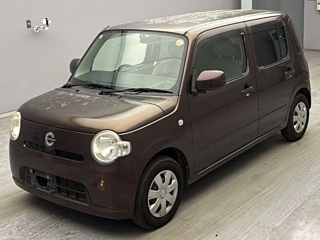 Daihatsu Mira 2010