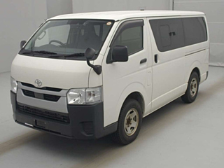 Toyota Hiace 2021