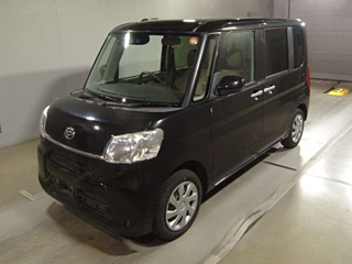 Daihatsu Tanto 2018