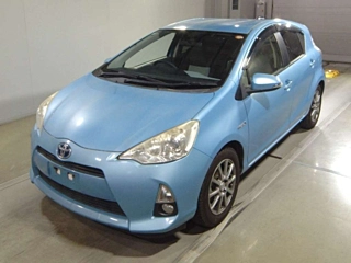 Toyota Aqua 2013