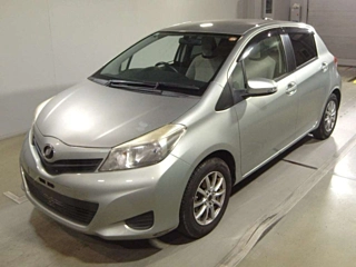 Toyota Vitz 2012