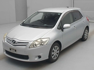 Toyota Auris 2011