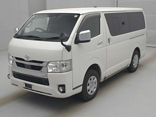 Toyota Hiace 2021