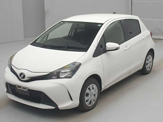 Toyota Vitz 2015