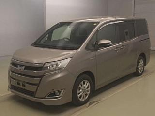 Toyota Noah 2017