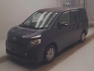 Toyota Voxy 2009