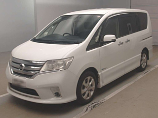 Nissan Serena 2013
