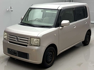 Daihatsu Move 2011