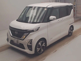 Nissan Roox 2021