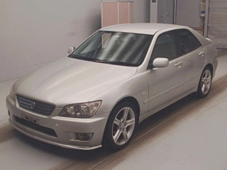 Toyota Altezza 2004