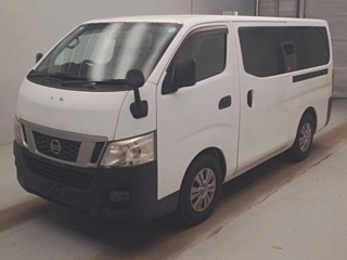Nissan Caravan 2015