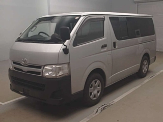 Toyota Hiace 2010