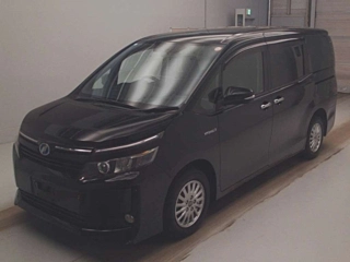 Toyota Voxy 2015