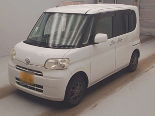 Daihatsu Tanto 2009