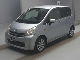 Daihatsu Move 2011