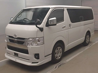Toyota Hiace 2022