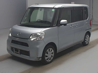 Daihatsu Tanto 2015