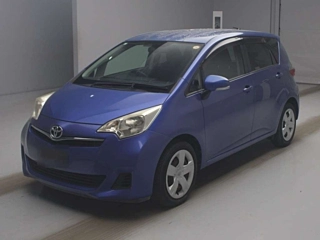 Toyota Ractis 2011