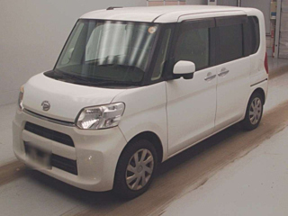 Daihatsu Tanto 2015