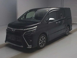 Toyota Voxy 2019