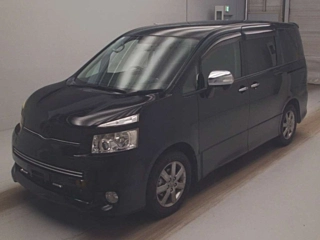 Toyota Voxy 2009