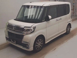 Daihatsu Tanto 2019