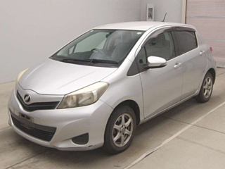 Toyota Vitz 2011