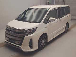 Toyota Noah 2017