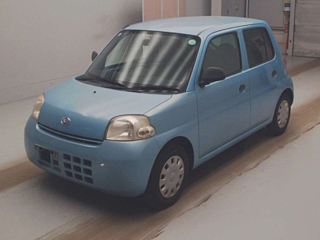 Daihatsu Esse 2011