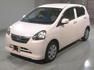 Daihatsu Mira 2011