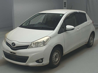 Toyota Vitz 2011