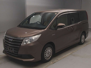 Toyota Noah 2016