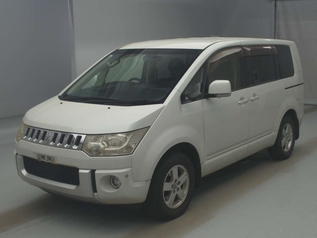 Mitsubishi Delica