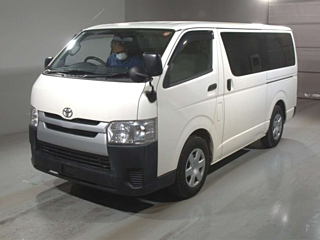 Toyota Hiace 2016