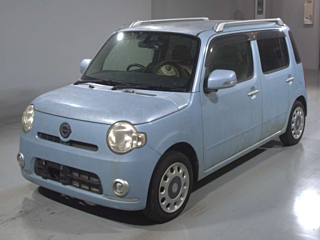 Daihatsu Mira 2010