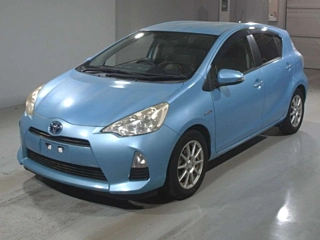 Toyota Aqua 2013