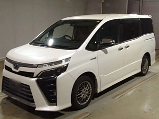 Toyota Voxy 2018