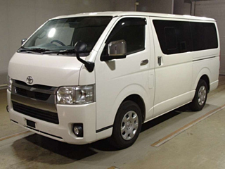 Toyota Hiace 2021