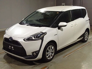 Toyota Sienta 2017