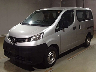 Nissan NV200 2021