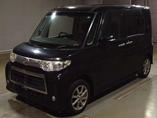 Daihatsu Tanto 2011