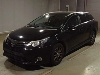 Toyota Avensis 2013