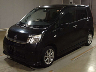 Daihatsu Move 2015