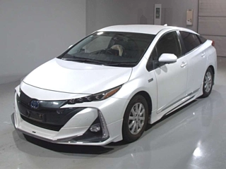 TOYOTA PRIUS PHV