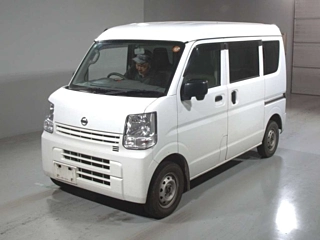 NISSAN CLIPPER VAN