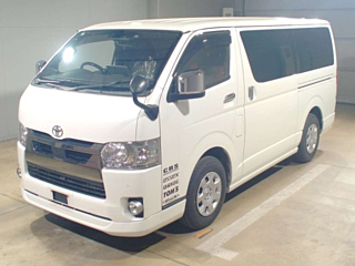 TOYOTA HIACE VAN