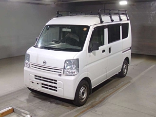 NISSAN CLIPPER VAN