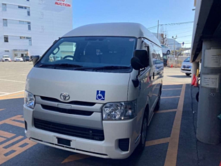 TOYOTA REGIUS ACE VAN