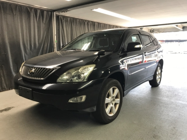 TOYOTA HARRIER 2010