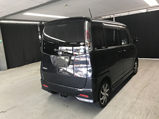 NISSAN ROOX 2012